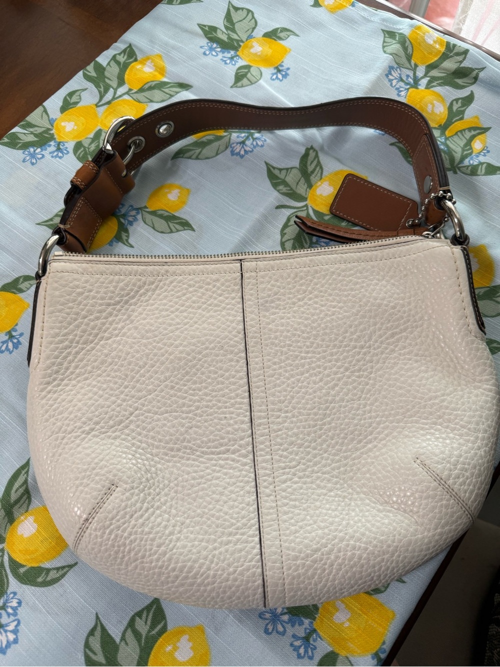 Coach Vintage  Hobo Shoulder Bag - Cream with Brown Strap